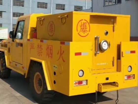 黑河凯龙爆破器材运输车：保障爆破任务的安全运行