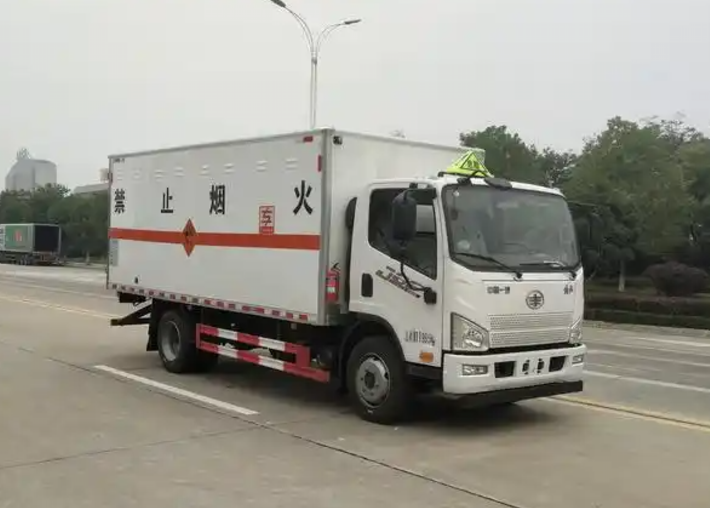 黑河爆破器材运输车可以上高速吗？