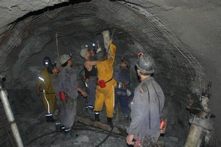 黑河工程爆破中的危险因素分析以及应对工程爆破危险的措施
